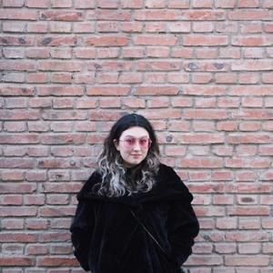 Meet your Posher, Devon